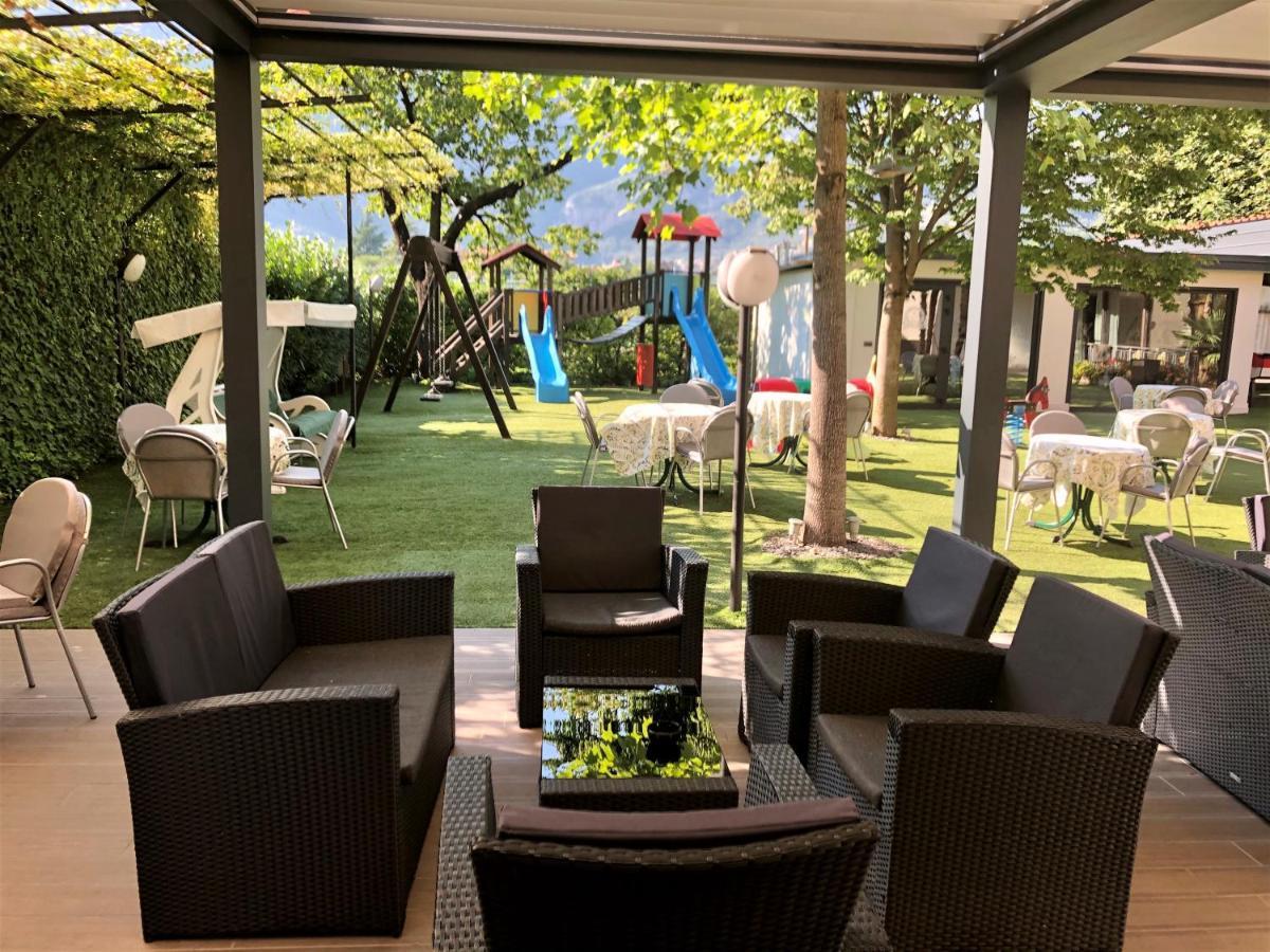 Appartamento Campagnola Mansardato Con Soppalco Riva del Garda Exterior foto